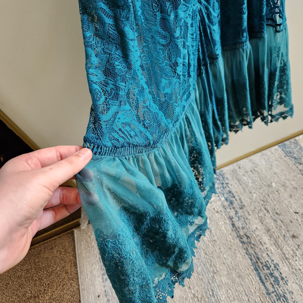 Torrid Button Front Skater Maxi Dress Lace, Blue/Teal Size 1, Great Condition - Picture 7 of 12